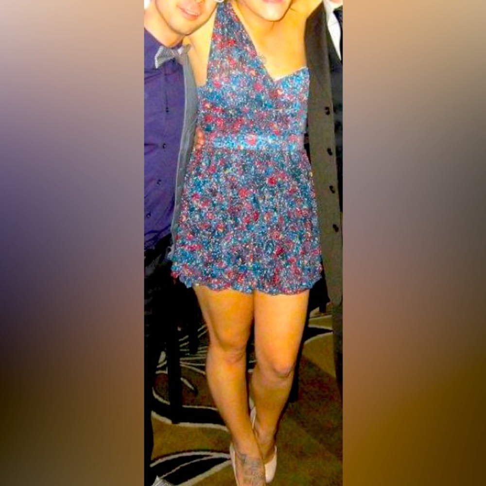 Gorgeous one shouldered dress